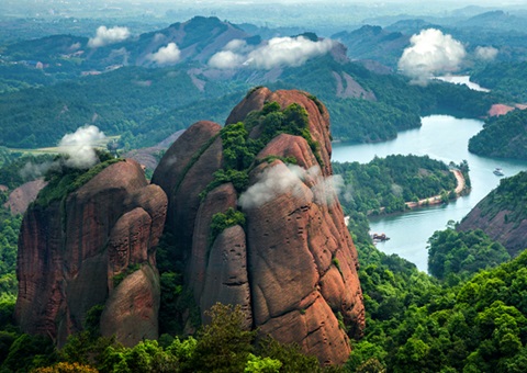 ����ʡ���ж�������Ȼ��Դ�ʲ���Ϲ�Ӧ��ʵ���