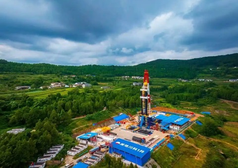 �Ĵ���������̽������&nbsp;&nbsp;��10000�׵ġ�����̽��������ʵ�֣���