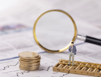 ��Ŀ�߻����ʽ��걨